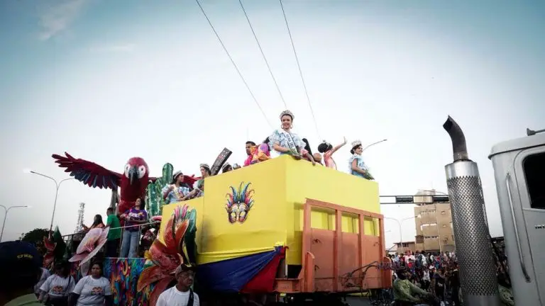 Carirubana deslumbrante en desfiles de Carnavales Falcón 2026 +FOTOS