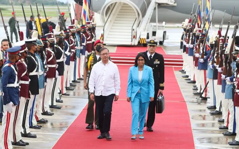 Gustavo Petro y Delcy Rodríguez se reunirán la próxima semana