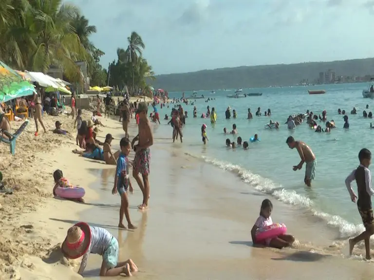 Pueblo de Venezuela se apoderó del Parque Nacional Morrocoy +FOTOS