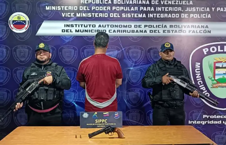 Policarirubana detiene a comerciante por amenazar con un arma a su esposa