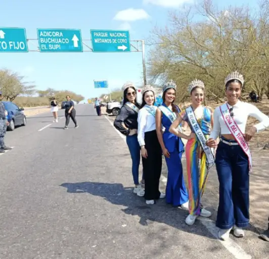 Este lunes de Carnaval, el alcalde del municipio Miranda, Henry Hernández, supervisó varios puntos de atención a los temporadistas.