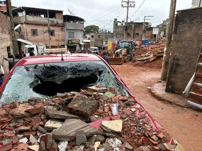 Lluvias en Brasil dejan 22 muertos y 40 desaparecidos