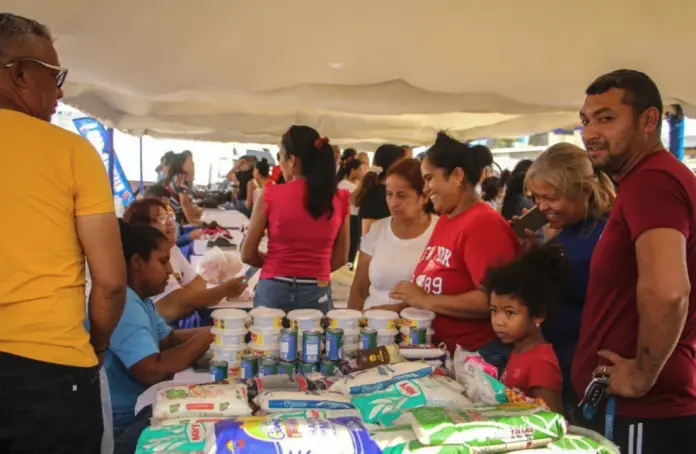 Más de 1700 familias del sector Ciudad Federación, parroquia Punta Cardón de Punto Fijo, municipio Carirubana se beneficiaron con el Plan.