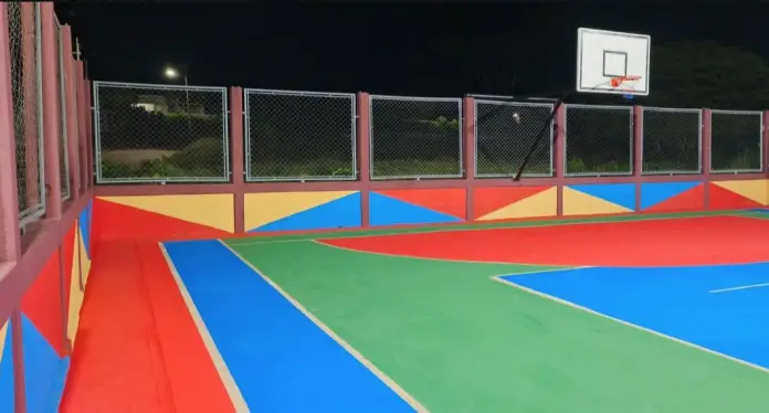 La comuna Herederos de la Patria del municipio Unión entregó la rehabilitación de cuatro canchas de usos múltiples de los territorios.