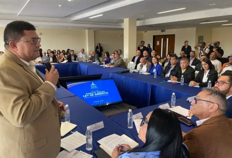 Varios sectores de la sociedad civil de Falcón participaron en la consulta pública del proyecto de Ley de Amnistía para convivencia.