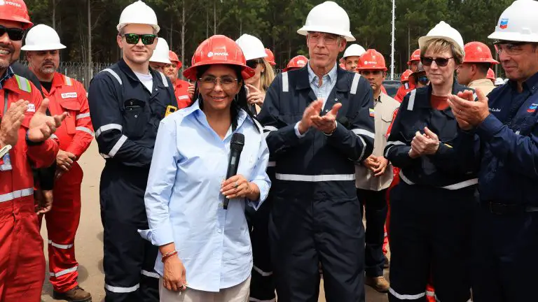 Dogu califica de «altamente productiva» reunión entre Delcy Rodríguez y el secretario Wright