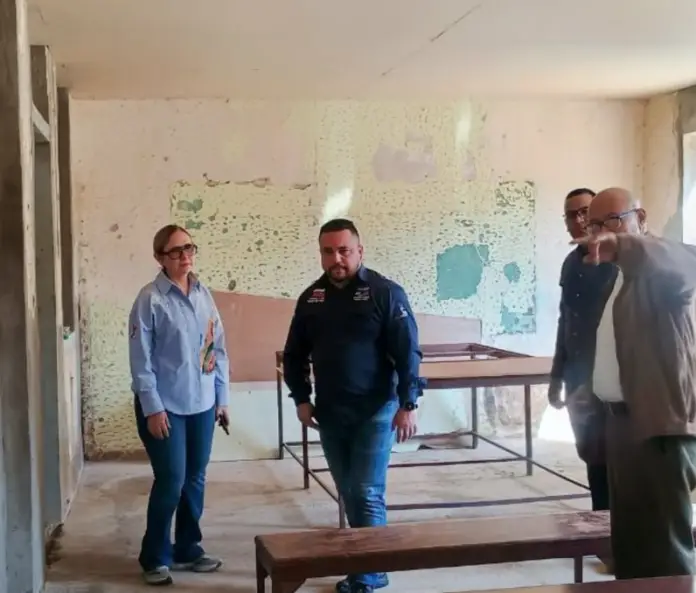 El viceministro Edgar Arteaga realizó una visita a la Iglesia San Gabriel, en el corazón de la parroquia Santa Ana de Coro.