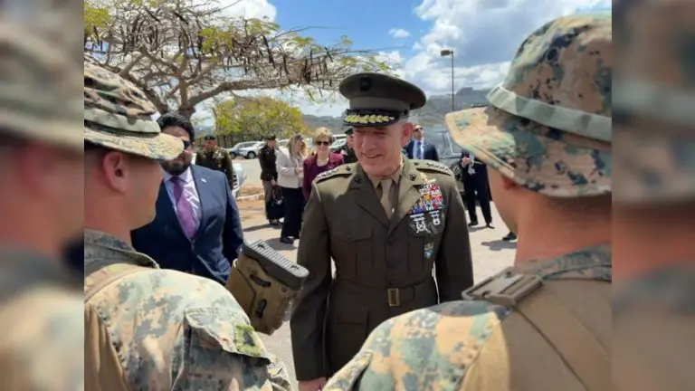 Jefe del Comando Sur de EE.UU. visitó Caracas para sostener una reunión con Delcy Rodríguez