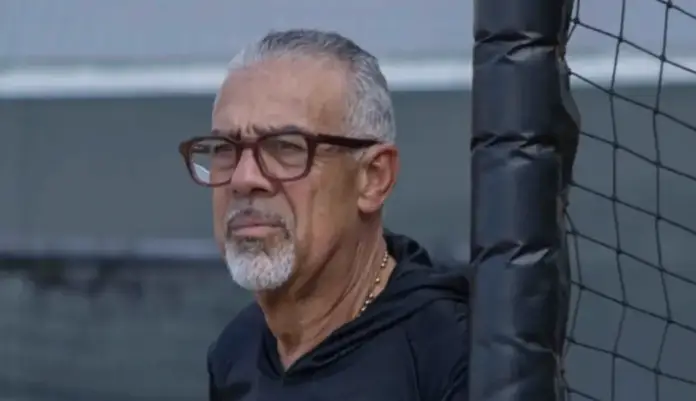 Este viernes 13 de febrero, Leones del Caracas confirmó la salida del gerente deportivo del equipo, Luis Sojo, luego de un año en el cargo.