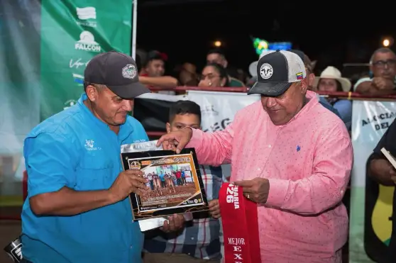 El secretario de Desarrollo Agrícola de Falcón, Pablo Acosta, brindó un balance de la expoferia agrícola, ganadera y artesanal Mauroa 2026.