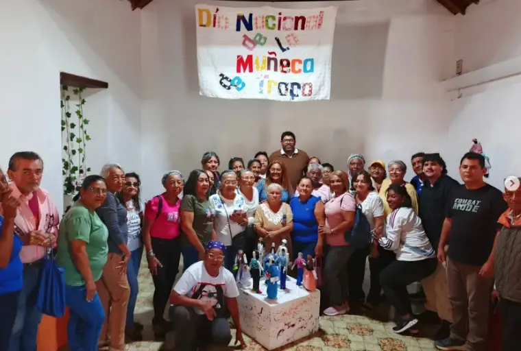 En el Instituto de Cultura del Estado Falcón (Incudef), se inauguró la exposición "Zobeyda Soñadora" en honor al Día Nacional de la muñeca de Trapo.