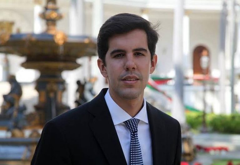 Designan a Oliver Blanco como viceministro para Europa y América del Norte