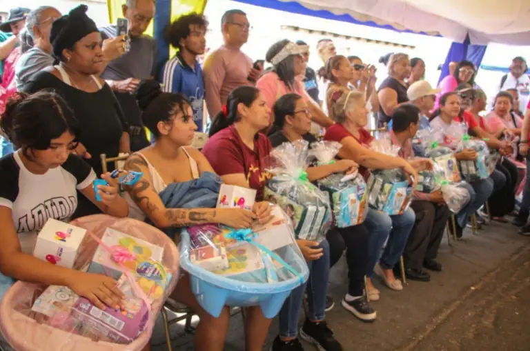 Más de 2.500 familias de Punta Cardón atendidas con jornada social integral