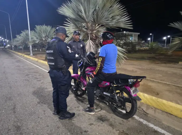 El Instituto Municipal de Transporte y Vialidad de Colina inició un amplio despliegue para la demarcación y embellecimiento de las vías.