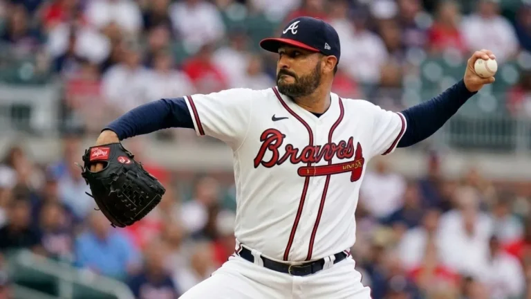 Martín Pérez regresa a las Mayores con Atlanta