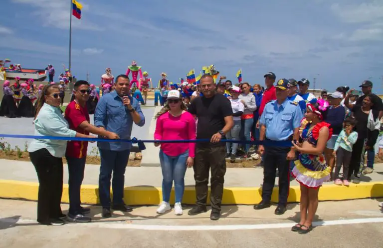 Así luce el pórtico de Villa Marina, gobernador Víctor Clark entregó la obra +FOTOS