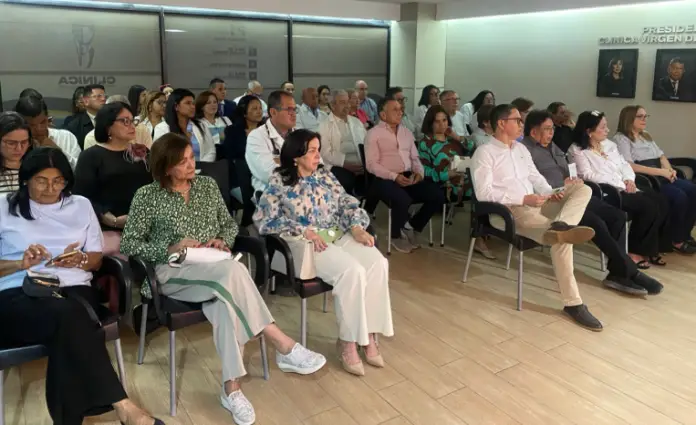 Este miércoles 11 de marzo, la Clínica Virgen de Guadalupe agasajó a su amplio equipo de profesionales de la salud.