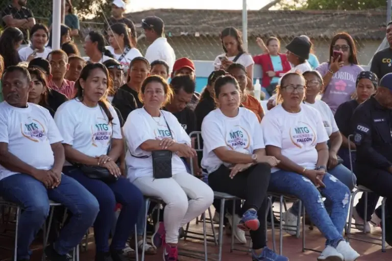 En articulación con las comunas, Gasfalca entregó 404 cilindros de gas en respuesta a los proyectos de la Consulta Popular.