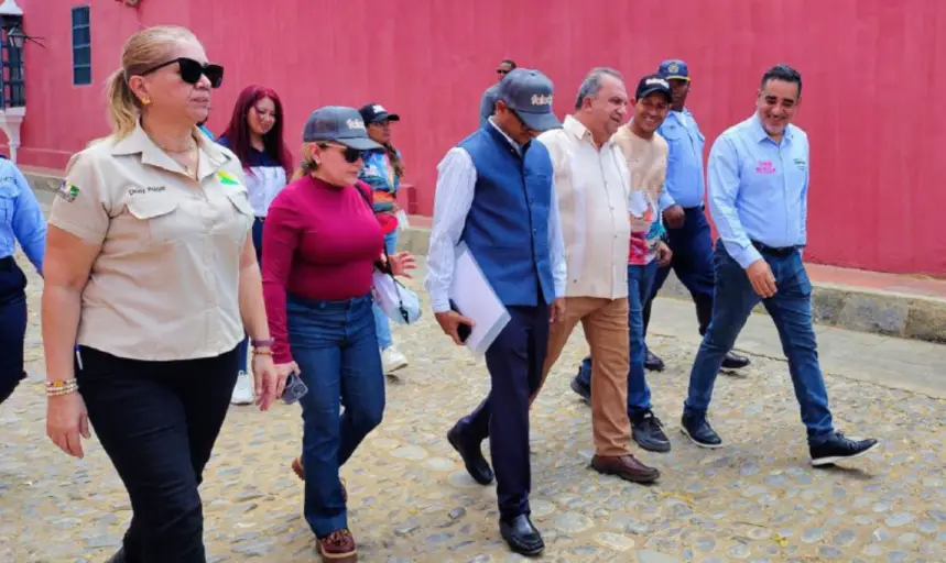 El estado Falcón desarrolla una exitosa agenda para mostrara el destino turístico a el Embajador de la India, Sr. P.K. Ashokbabu. 