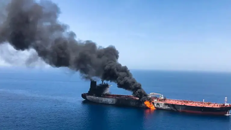 Irán ataca tanquero petrolero de EE. UU. en el golfo Pérsico
