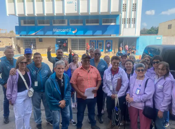 Este lunes un grupo de jubilados dela Dirección de la Magistratura del Tribunal Supremo de Justicia entregaron un pliego con 7 exigencias.