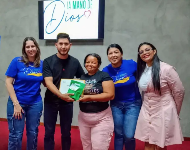La edición número 181 del programa social “La Mano de Dios”, cumplió esta semana con más de 40 casos de los distintos municipios.
