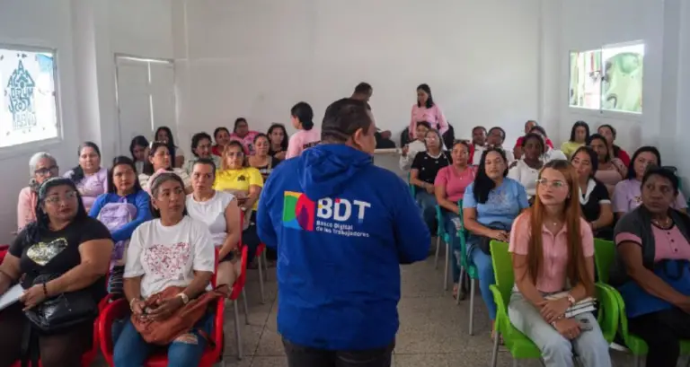 El Instituto de la Mujer y Banco Digital de Los Trabajadores impulsan emprendimientos en Colina