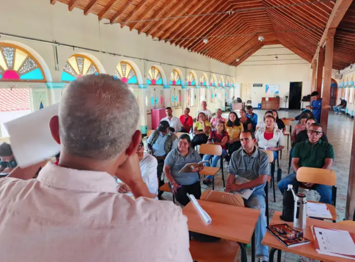 La programación continuará mañana viernes en los municipios Sucre y Los Taques, para culminar formalmente el próximo lunes en las localidades de Federación y Falcón.