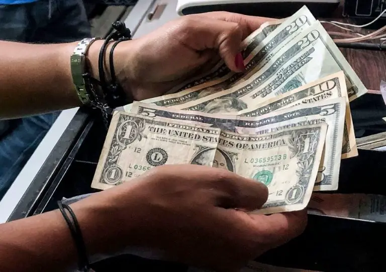 27-Mar | Abre nuevamente en alza el precio del dólar