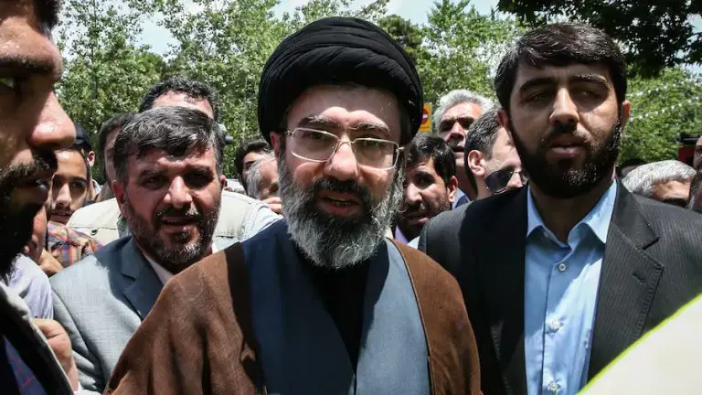 Sayyed Mojtabá Jameneí, es el nuevo líder supremo de Irán
