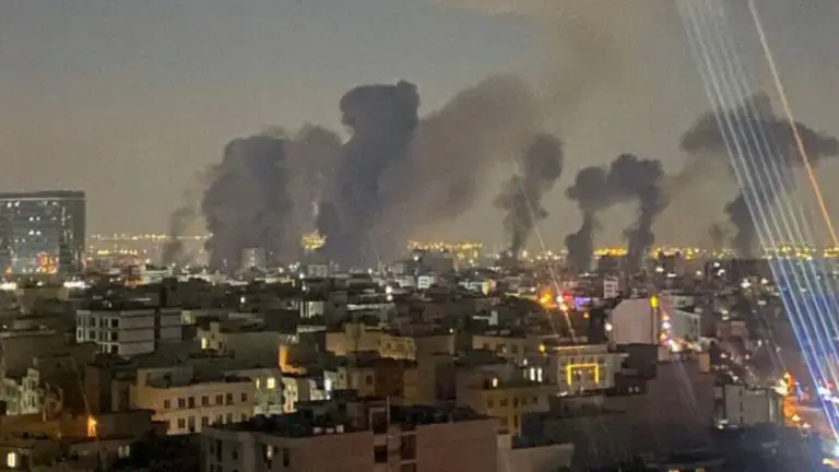 Teherán vivió una madrugada de terror y llanto por los duros bombardeos