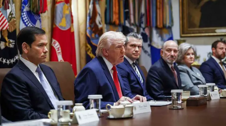 Trump: por ahora solo han procesado a Maduro por «una fracción» de delitos