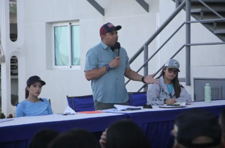 En la población de Tucacas, municipio Silva, presentaron el Plan de Gestión Sostenible a prestadores de servicios.