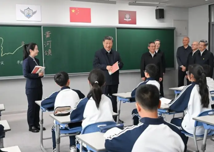 Xi Jinping dijo a los funcionarios locales que garantizar el acceso a las necesidades cotidianas era también una medida de buena gobernanza.