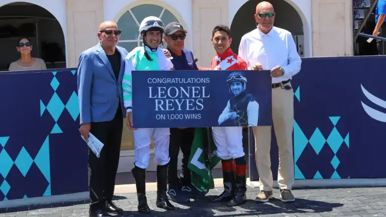 Jinete venezolano Leonel Reyes llegó a mil triunfos en EE.UU.