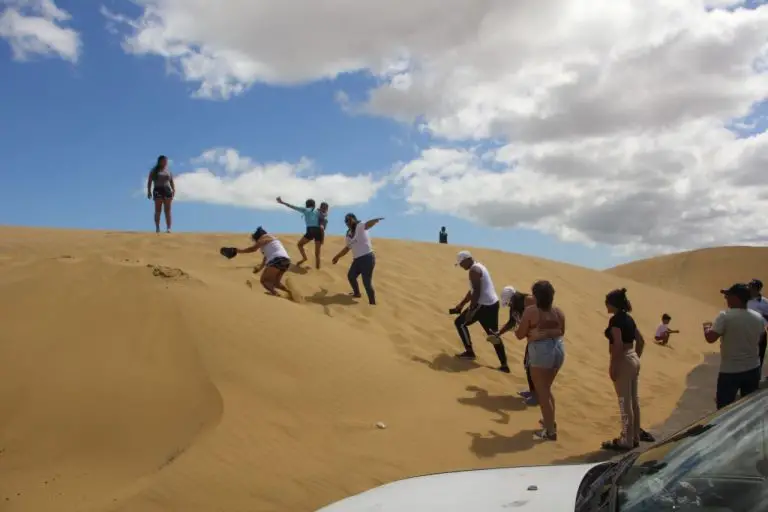 Temporadistas maravillados por la belleza de los Médanos de Coro +FOTOS