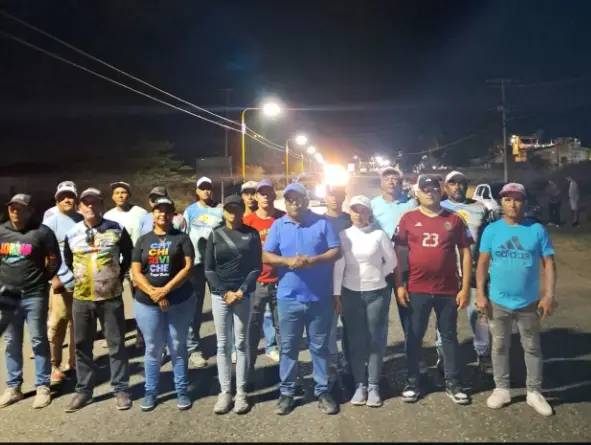 Bajo el lema “Tu Mejor Destino" la población de Chichiriviche estrenó moderno pórtico de bienvenida que transforma la principal vía de acceso.