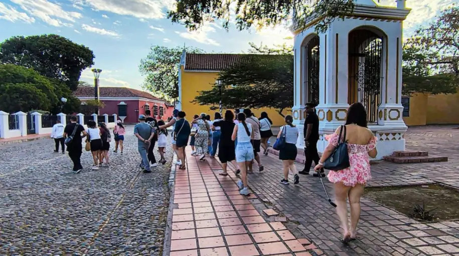 Durante este asueto de Semana Santa, la ciudad de Coro se ha consolidado como el destino predilecto de miles de temporadistas.