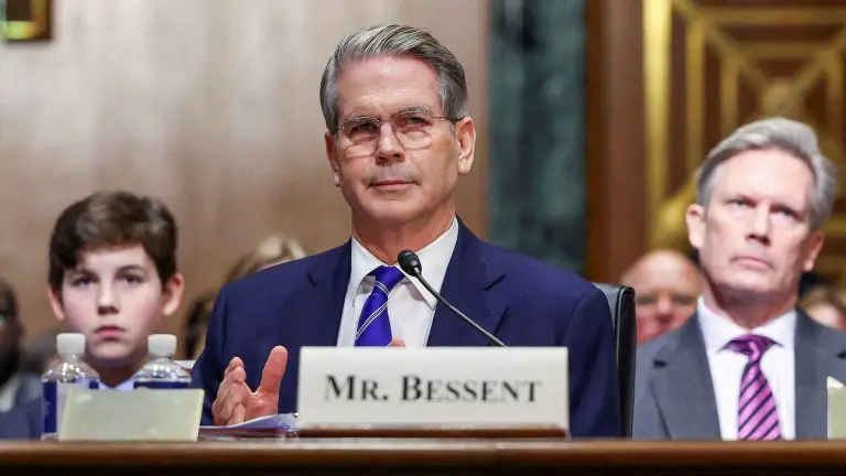 EE.UU. respalda la reincorporación de Venezuela en el FMI