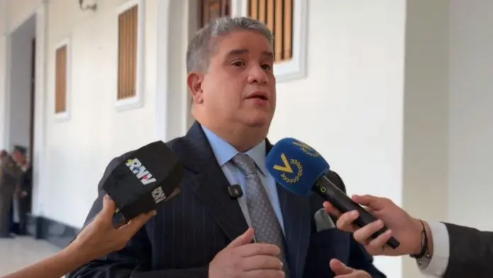 El diputado ante la AN, José Gregorio Correa informó que comisión de la AN avanza en atender denuncias sobre estacionamientos.