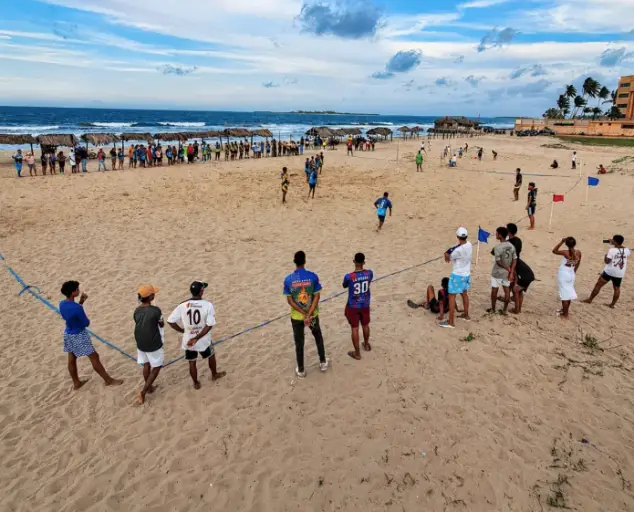 Las arenas del sector Playa Norte se convirtieron en el epicentro del talento deportivo con el primer campeonato de fútbol playa.