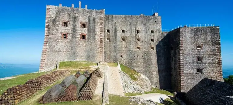 Al menos 30 personas murieron en monumento histórico de Haití
