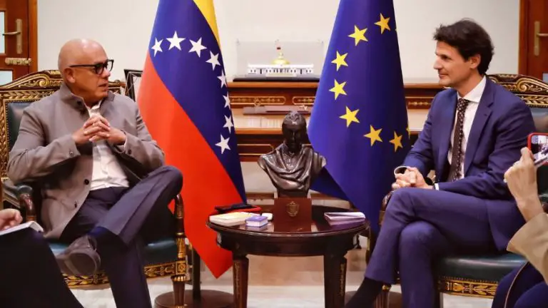 Jorge Rodríguez y delegación de la UE acuerdan agenda de desarrollo productivo