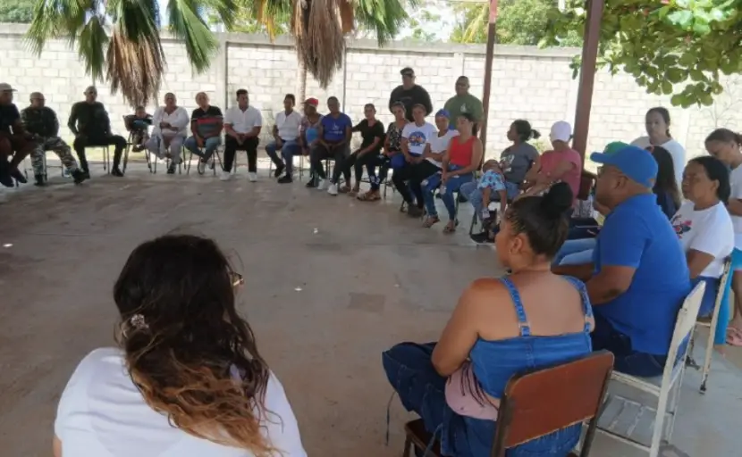 Los habitantes de Tocuyo de la Costa y Boca de Tocuyo, en el municipio Monseñor Iturriza, reciben durante este mes de abril obras.