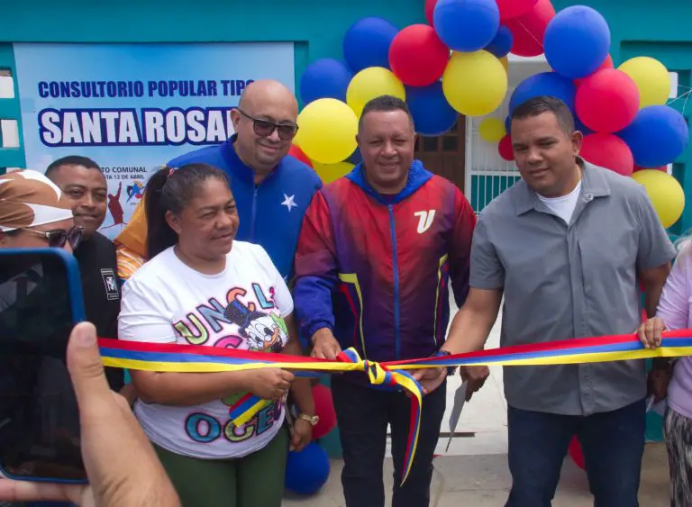 Financiamientos, certificación y dotación al poder comunal en Falcón