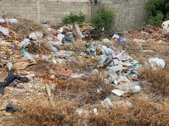 Los vecinos de la quebrada claman por saneamiento ambiental por las enfermedades que produce la acumulación de basura.