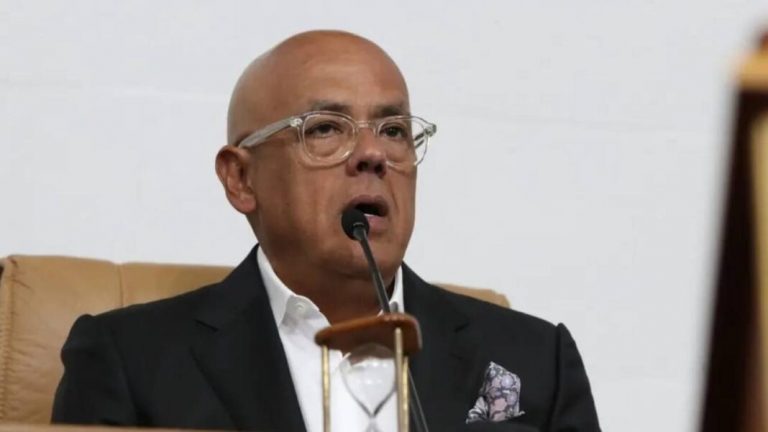 Jorge Rodríguez anuncia la liberación de 300 presos políticos