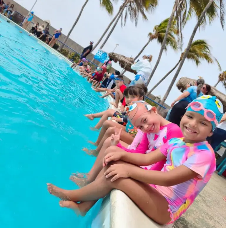 Inclusión y salud promovió el Festival de Natación en Punto Fijo