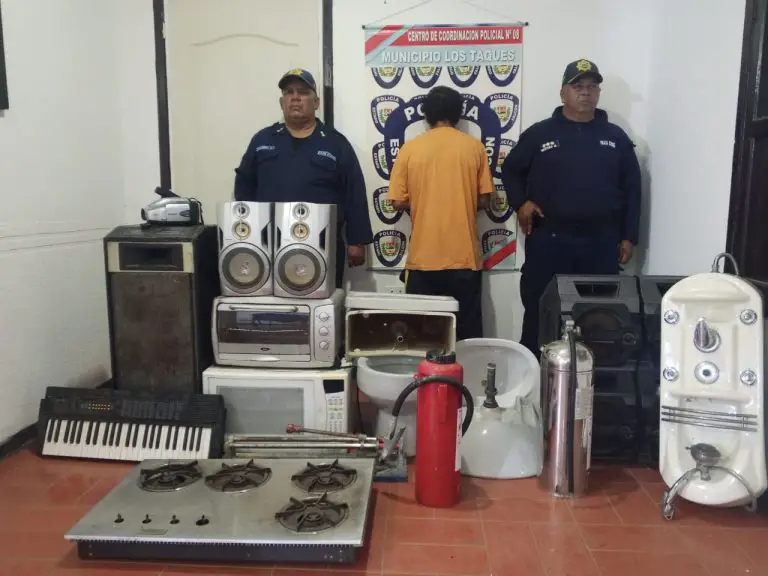Polifalcón captura a sujeto que abusó de su hija y su hijastra en Los Taques