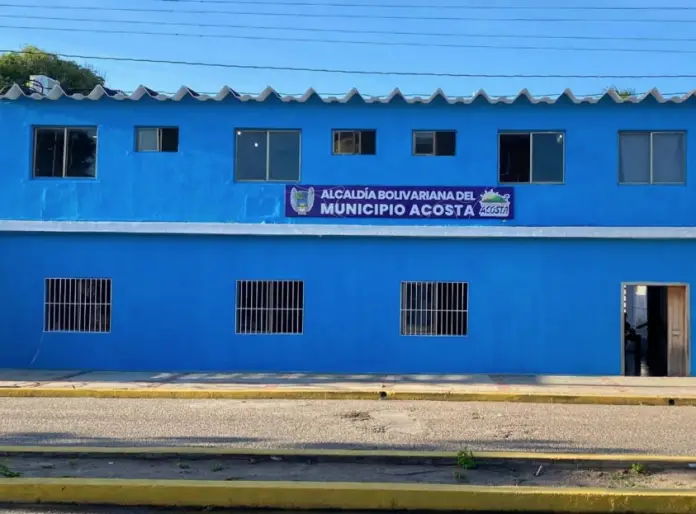 Con el objetivo de generar alianzas estratégicas para mejorar los servicios de Acosta, la Alcaldía y productores establecen acciones.